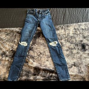 American Eagle Outfitters dark Jeans with holes
